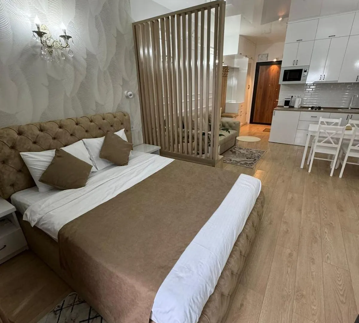 Apartment Moonlight Apart-Hotel Batumi Georgia